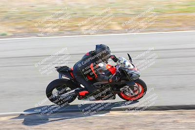 media/Feb-05-2023-Classic Track Day (Sun) [[c35aca4a42]]/Group 2/session 1 turn 9/